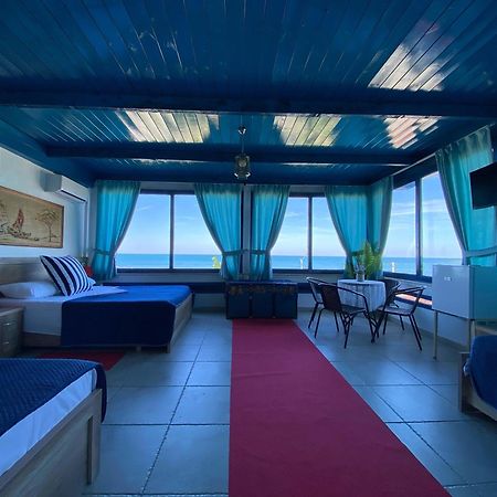 Tramonto Hotel Durrës Esterno foto